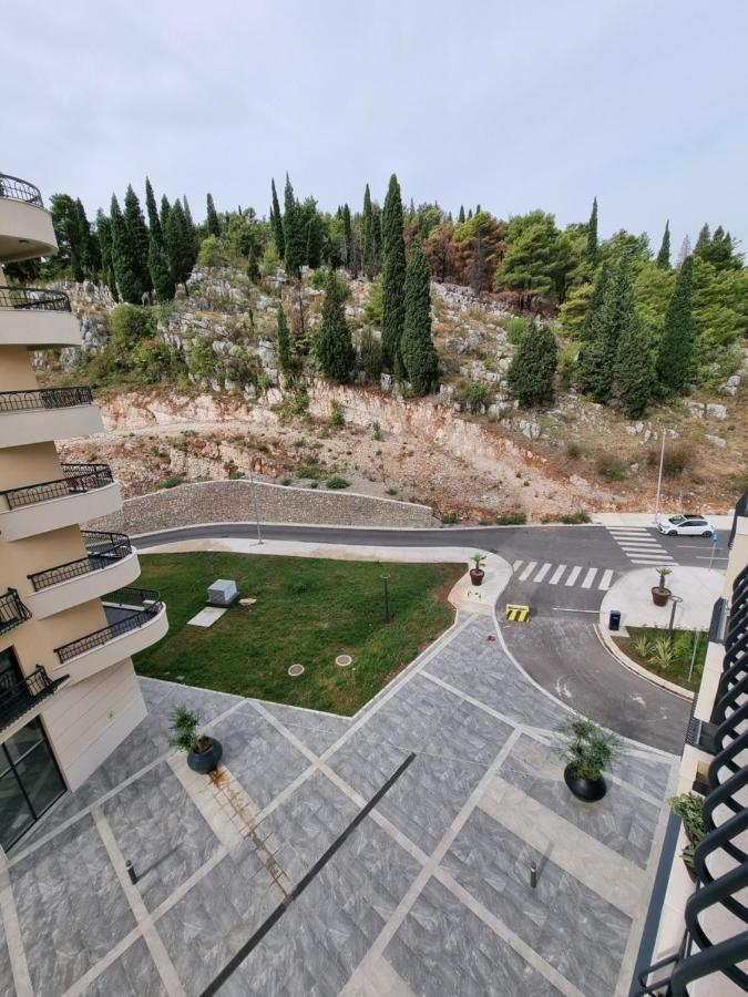 Fantastic New Centre Apartment Подгориця Екстер'єр фото