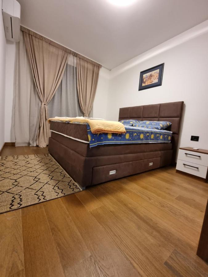 Fantastic New Centre Apartment Подгориця Екстер'єр фото