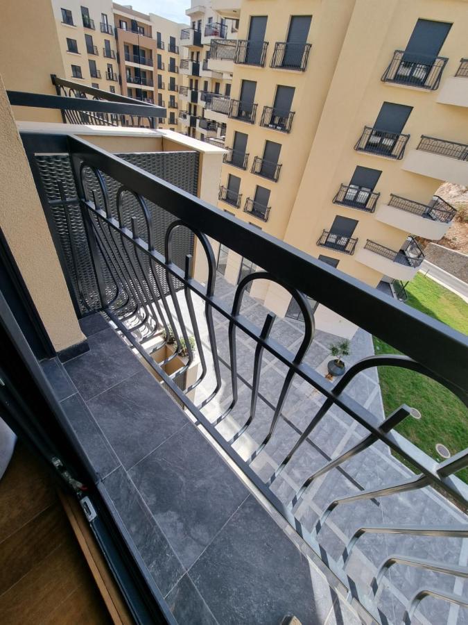 Fantastic New Centre Apartment Подгориця Екстер'єр фото
